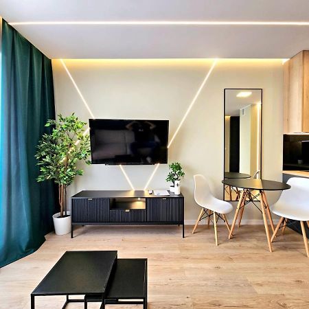 IławaNowy Apartament 53 Z Klimatyzacjaアパートメント エクステリア 写真